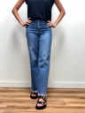 HIGH RISE LOOSE FIT JEANS