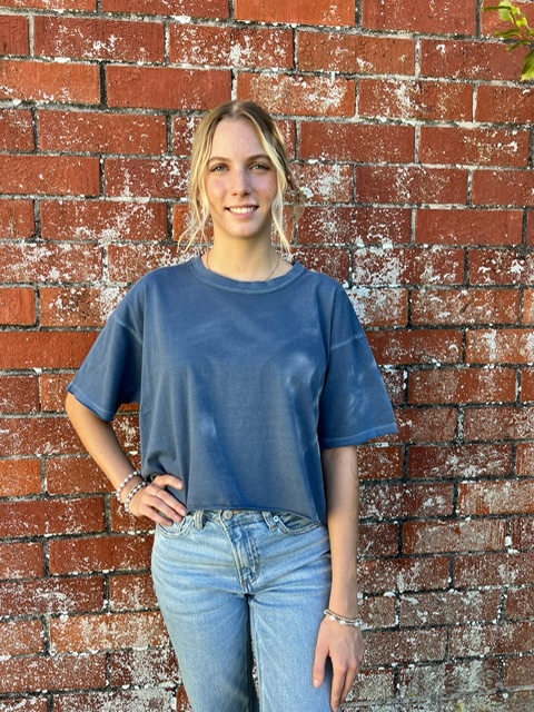 OVERSIZED CROP BOX TEE DUSTY BLUE