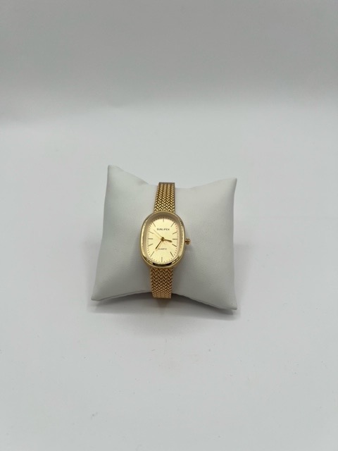 CLASSIC STAINLESS STEEL WATCH